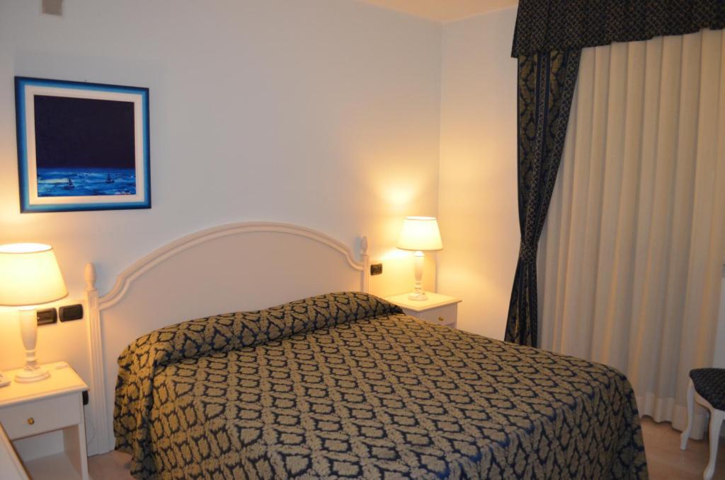 Hotel Olioso Peschiera del Garda Room photo