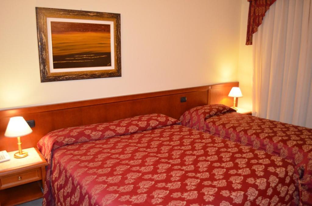 Hotel Olioso Peschiera del Garda Room photo