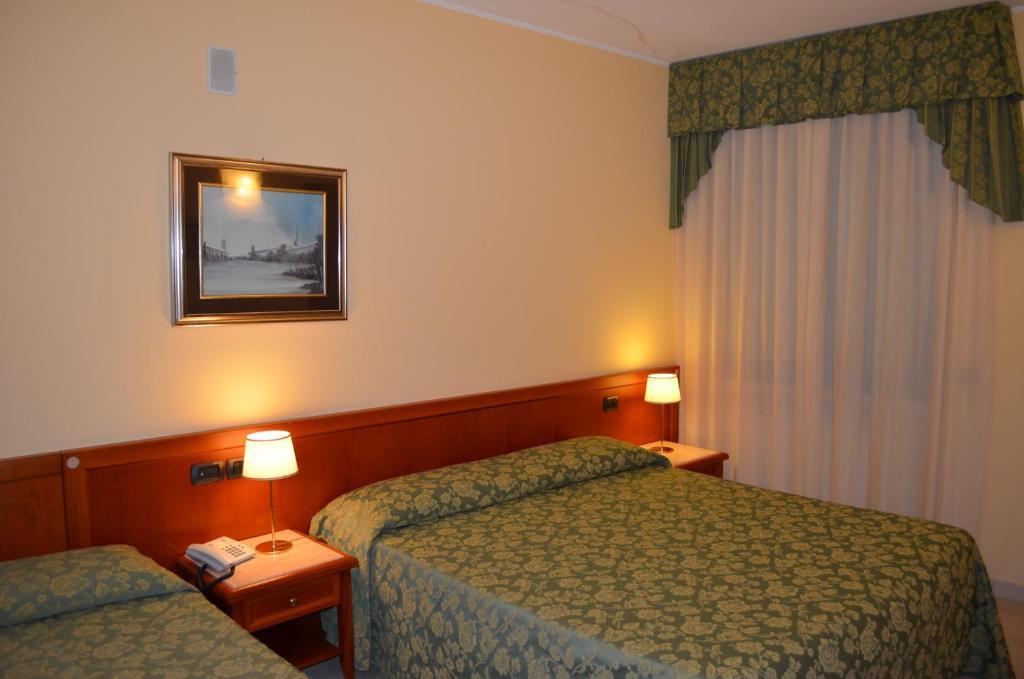 Hotel Olioso Peschiera del Garda Room photo