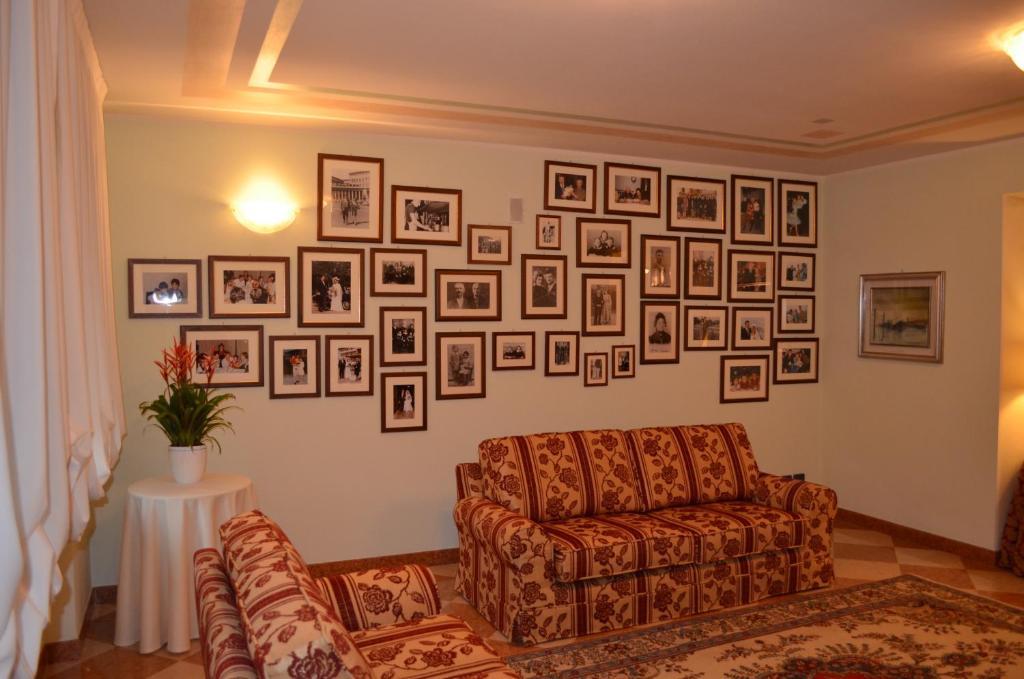 Hotel Olioso Peschiera del Garda Exterior photo