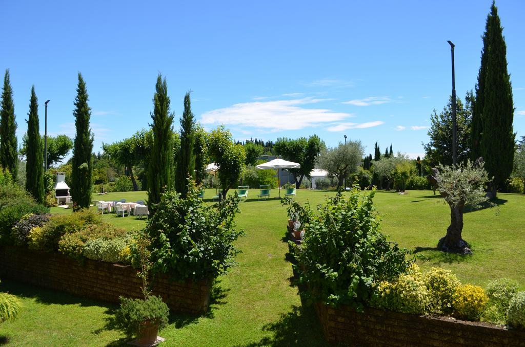 Hotel Olioso Peschiera del Garda Exterior photo