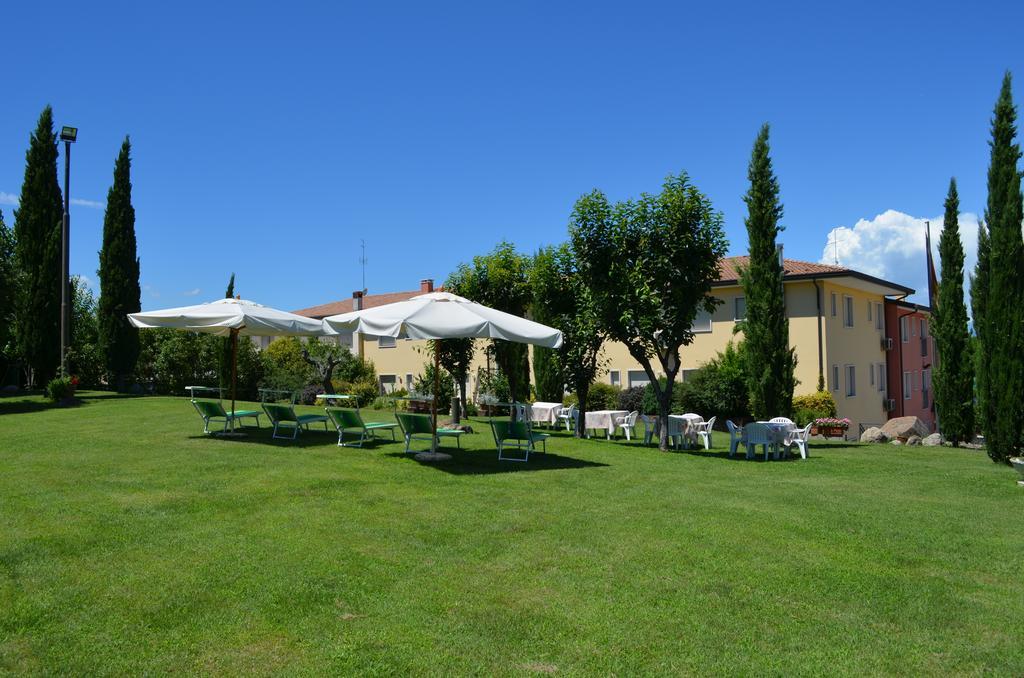Hotel Olioso Peschiera del Garda Exterior photo